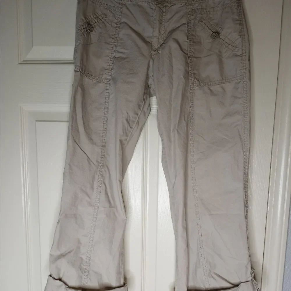 Gap Surplus 6 Beige Pockets Zippers Women's A- Length Pants